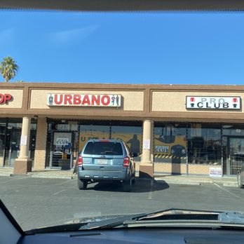 Urbano - Outside, right next to the barbershop! - Men's Clothing Near Me - Las Vegas, Nevada Urbano - Outside, right next to the barbershop! - Men's Clothing Near Me - Las Vegas, Nevada
