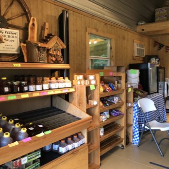 Bramble Creek Farms - Interior of the little shop - Pick Your Own Farms Near Me - Brooksville, Florida Bramble Creek Farms - Interior of the little shop - Pick Your Own Farms Near Me - Brooksville, Florida