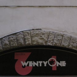 Club TwentyOne