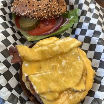 Rivers Edge BBQ Grill - Bacon cheese burger - Barbeque Near Me - Arlington, Oregon Rivers Edge BBQ Grill - Bacon cheese burger - Barbeque Near Me - Arlington, Oregon