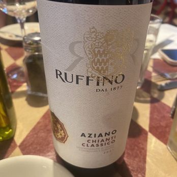 Mario's Restaurant - Chianti - Italian Near Me - Boston, Massachusetts