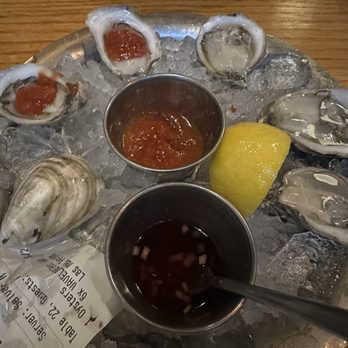 Hank’s Oyster Bar, Dupont Circle - 1/2 Dozen Salty Wolfe Oysters - Seafood Near Me - Washington, DC, District of Columbia Hank’s Oyster Bar, Dupont Circle - 1/2 Dozen Salty Wolfe Oysters - Seafood Near Me - Washington, DC, District of Columbia