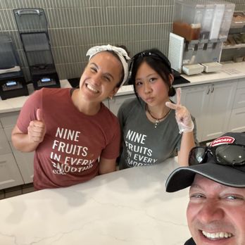 Eden Smoothies - The Awesome Peeps at Eden Smoothie's ! - Juice Bars & Smoothies Near Me - Woodstock, Georgia