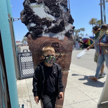 Turn Dough - Bakeries Near Me - Venice, California Turn Dough - Bakeries Near Me - Venice, California