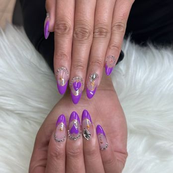 1 Nails & Spa - Nail Salons Near Me - Alachua, Florida