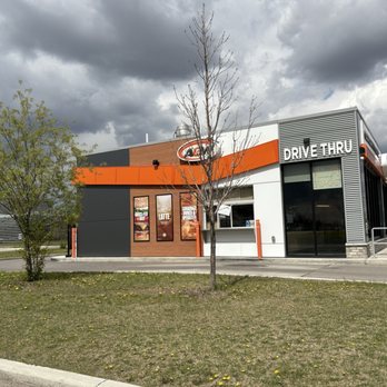 A&W - Outside drive thru - Burgers Near Me - Calgary, Alberta
