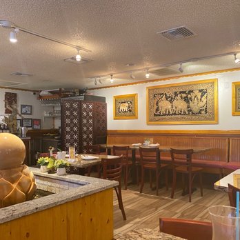 Thai Lanna 2 - the interior of a restaurant - Thai Near Me - Port Richey, Florida Thai Lanna 2 - the interior of a restaurant - Thai Near Me - Port Richey, Florida