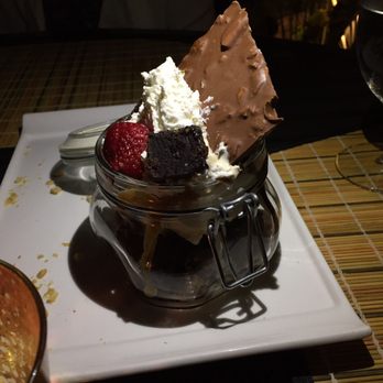 Autograph Brasserie - Amazing ice cream sundae-save room! - Brasseries Near Me - Wayne, Pennsylvania Autograph Brasserie - Amazing ice cream sundae-save room! - Brasseries Near Me - Wayne, Pennsylvania