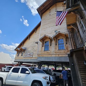 Old Mill Restaurant - American Near Me - Pigeon Forge, Tennessee