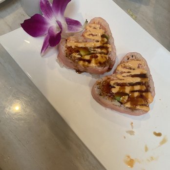 Pearl of Canton - Sweetheart roll chef special - Sushi Bars Near Me - West Bend, Wisconsin Pearl of Canton - Sweetheart roll chef special - Sushi Bars Near Me - West Bend, Wisconsin