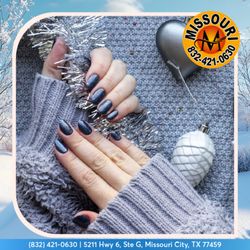 Missouri Nails & Lashes - Elegant Christmas nails for every celebration.