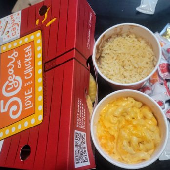 Popeyes Louisiana Kitchen - Fast Food Near Me - Norco, California