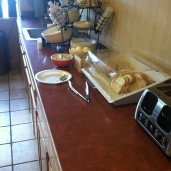 Econo Lodge - Eggs, toast, English muffin, bagel - Hotels Near Me - Pagosa Springs, Colorado Econo Lodge - Eggs, toast, English muffin, bagel - Hotels Near Me - Pagosa Springs, Colorado