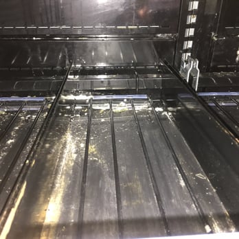 Safeway - Warning - Mold on salad shelves remain despite me informing the manager and an employee who told me that they would address it 2 weeks ago. - Grocery Near Me - Honolulu, Hawaii Safeway - Warning - Mold on salad shelves remain despite me informing the manager and an employee who told me that they would address it 2 weeks ago. - Grocery Near Me - Honolulu, Hawaii