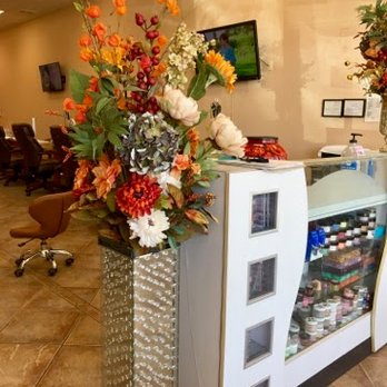 Elegant Nails and Spa - Elegant Nails & Spa - Nail Salons Near Me - Yuma, Arizona