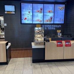 McDonald's - Inside