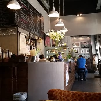 Cafe Central - Cafes Near Me - Wrocław, DS