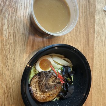 Token Ramen and Kung Fu Tea - Lunch special - Bubble Tea Near Me - Orlando, Florida Token Ramen and Kung Fu Tea - Lunch special - Bubble Tea Near Me - Orlando, Florida
