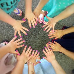 Lee's Nails