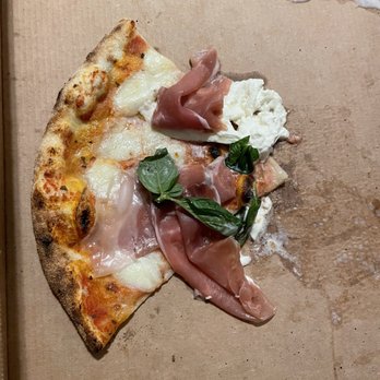 Piola - Cold soggy pizza - Pizza Near Me - Hallandale Beach, Florida Piola - Cold soggy pizza - Pizza Near Me - Hallandale Beach, Florida