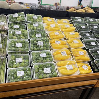 Shoppers Marketplace - Fresh asparagus, Brussel sprouts, yellow squash, & zucchini! - Grocery Near Me - Ypsilanti, Michigan Shoppers Marketplace - Fresh asparagus, Brussel sprouts, yellow squash, & zucchini! - Grocery Near Me - Ypsilanti, Michigan