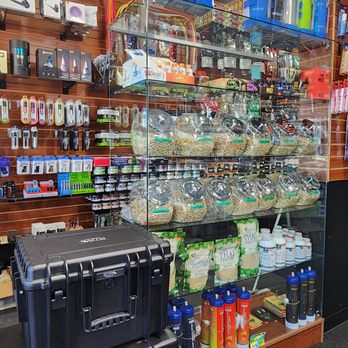 AJ SMOKE SHOP - Reviews, Photos & Phone Number - Updated January