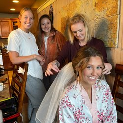 Salon 507 - Hair and makeup done