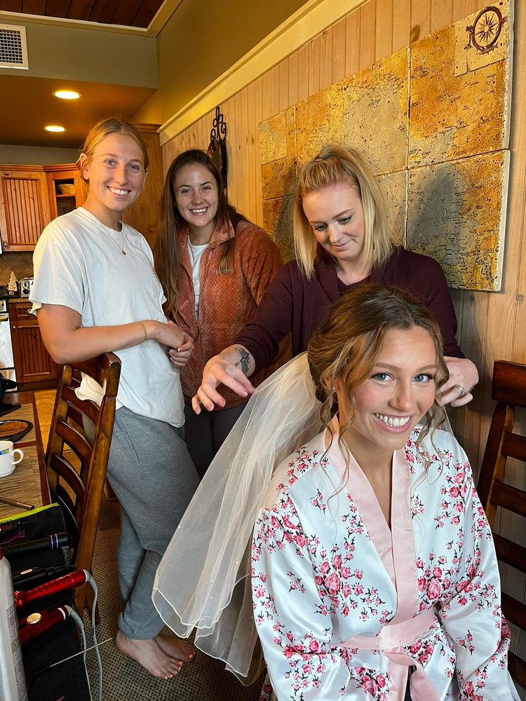 SALON 507 Updated August 2024 601 7th Ave, Two Harbors, Minnesota