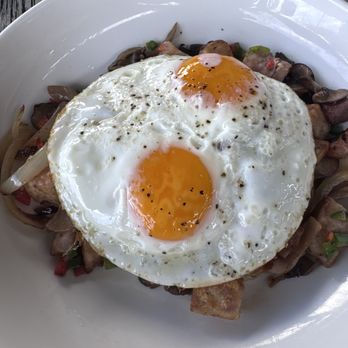Ulu Kitchen - Taro Hash - Hawaiian Near Me - Lahaina, Hawaii