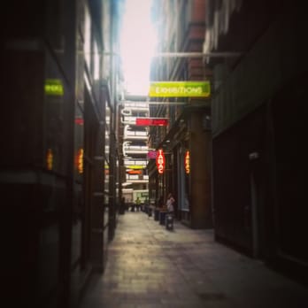 Tabac - Approach to Tabac via Mitchell Lane - Pubs Near Me - Glasgow, GLG
