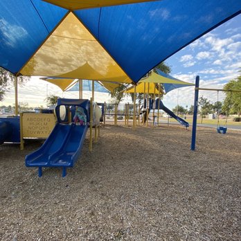 Glendale Heroes Regional Park - Smaller playground - Parks Near Me - Glendale, Arizona