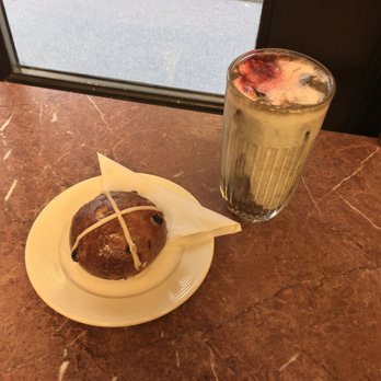Beaucoup Bakery & Cafe - Hot Cross Bun, Hojicha Latte w/ Salted Foam - Bakeries Near Me - Vancouver, British Columbia