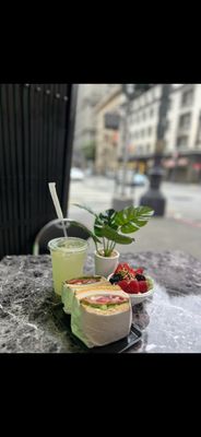 Mellis Cafe by null