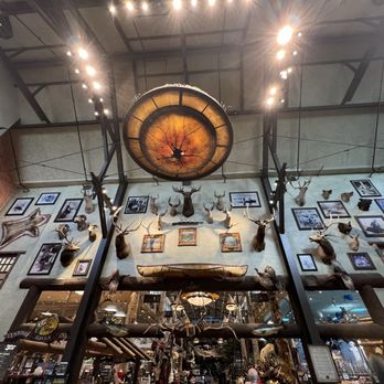 Bass Pro Shops - Outdoor Gear Near Me - Las Vegas, Nevada