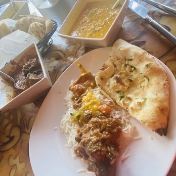 Kama - Garlic Naan Bread, Lamb Curry, lentil soup - Indian Near Me - La Grange, Illinois Kama - Garlic Naan Bread, Lamb Curry, lentil soup - Indian Near Me - La Grange, Illinois