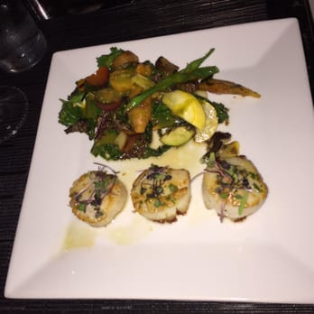 Nino's - Scallops - Italian Near Me - Baton Rouge, Louisiana