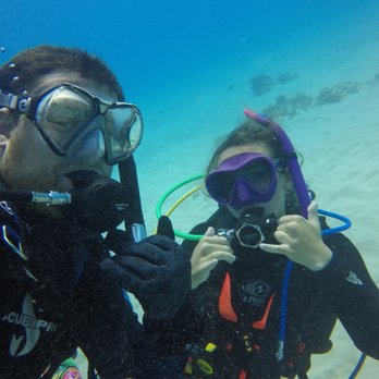Island Divers - Scuba Diving Near Me - Honolulu, Hawaii Island Divers - Scuba Diving Near Me - Honolulu, Hawaii