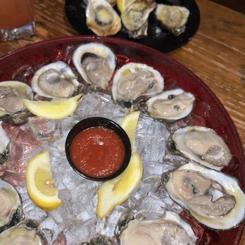 Steamhouse Lounge - Dozen Raw Oysters - Seafood Near Me - Atlanta, Georgia Steamhouse Lounge - Dozen Raw Oysters - Seafood Near Me - Atlanta, Georgia