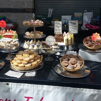 St. George's Market - Farmers Market Near Me - Belfast, BFS