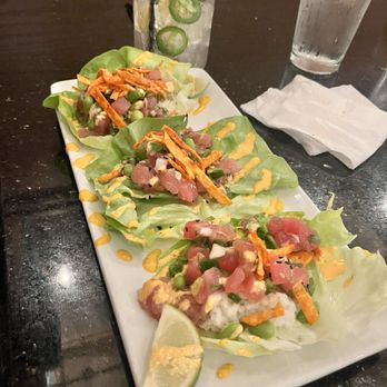 Mad Duck Craft - Ahi Poke Lettuce Cups - Brewpubs Near Me - Fresno, California