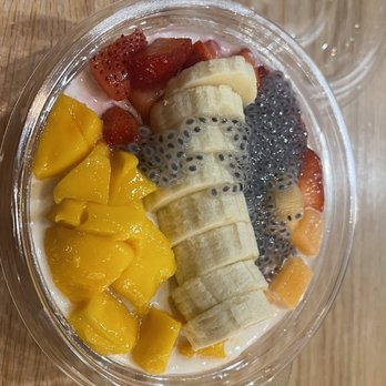 Mango Mango Dessert - Wish the basil had more taste. - Desserts Near Me - Brooklyn, New York Mango Mango Dessert - Wish the basil had more taste. - Desserts Near Me - Brooklyn, New York