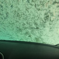 5 Star Auto Spa - Wash time!