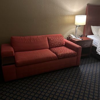 Quality Inn & Suites - Sleeper sofa - Hotels Near Me - Seville, Ohio Quality Inn & Suites - Sleeper sofa - Hotels Near Me - Seville, Ohio