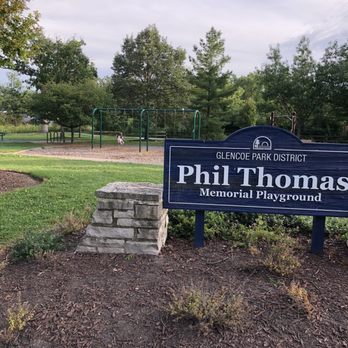 Shelton Park - Keep it quiet- this playground is awesome. - Parks Near Me - Glencoe, Illinois