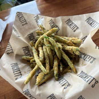 Puckett's Restaurant - Fried green beans appetizer - Southern Near Me - Cullman, Alabama Puckett's Restaurant - Fried green beans appetizer - Southern Near Me - Cullman, Alabama