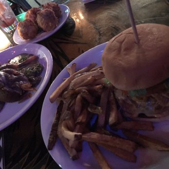Unicorn - New American Near Me - Seattle, Washington