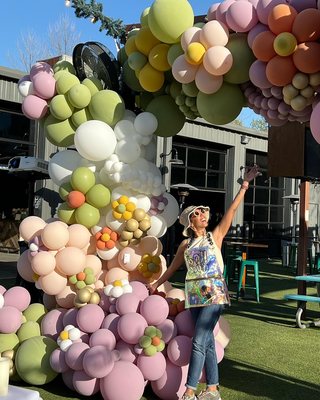 Our fav project! - Welcome Y’all! - We are Balloon Boutique a Mother and Daughter growing biz and certified balloon artists located in Austin, TX. We can’t wait to meet you and create the most beautiful arrangements for your upcoming event . 

Xoxo 
Ana & Eve
