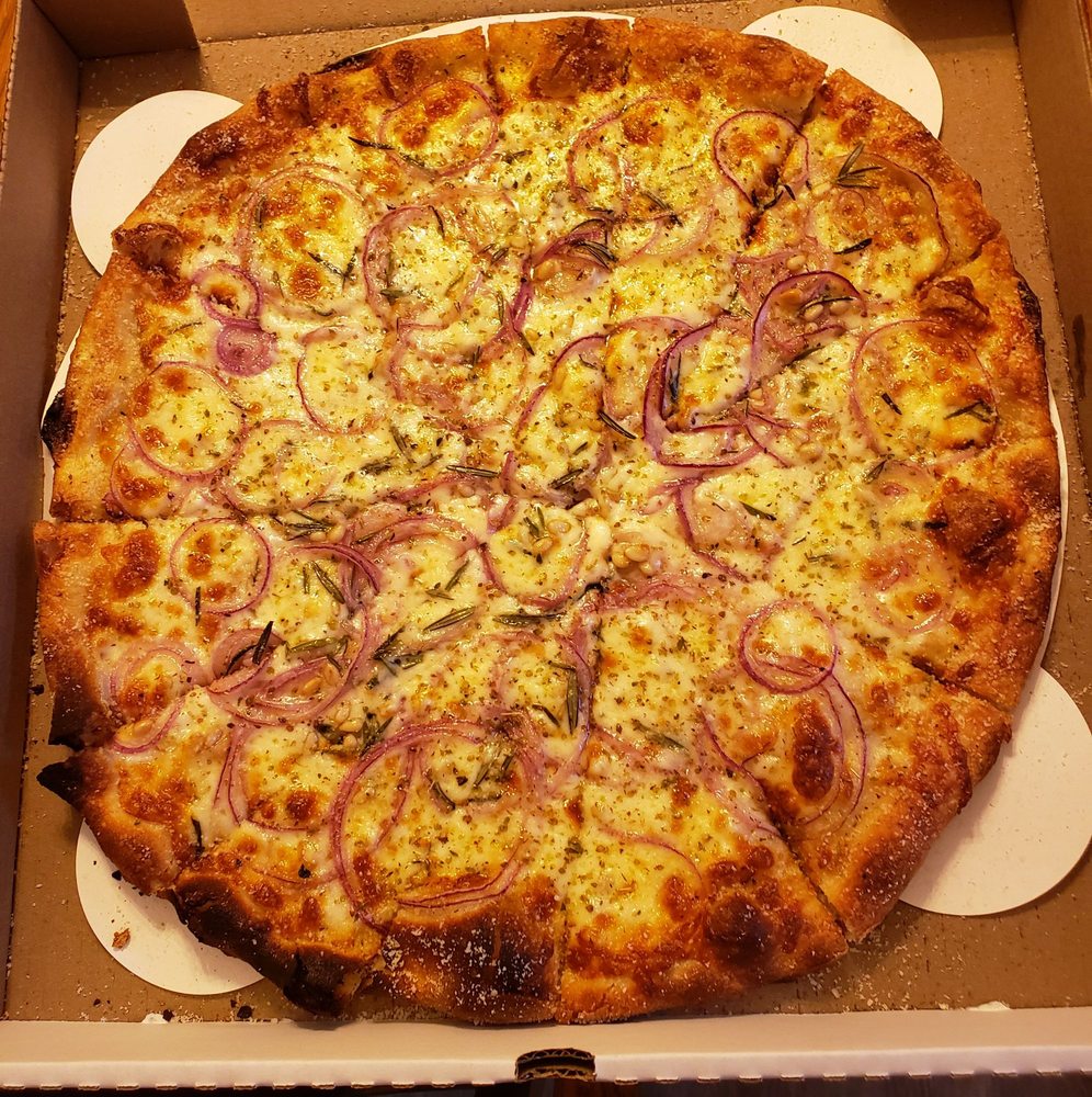 Rose Creek Pizzeria Logo