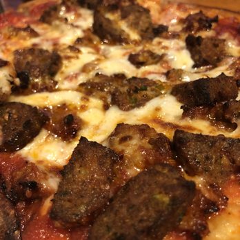 Giovanni's - Close up pf my small meatball and sausage pizza - Pizza Near Me - Mammoth Lakes, California Giovanni's - Close up pf my small meatball and sausage pizza - Pizza Near Me - Mammoth Lakes, California