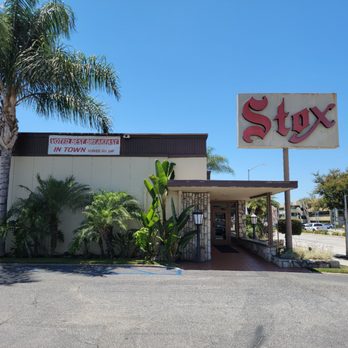 Stox Restaurant Bakery & Bar - Bakeries Near Me - Downey, California